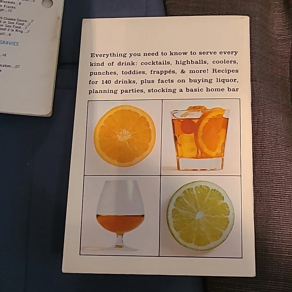 Betty Crocker recipe booklet